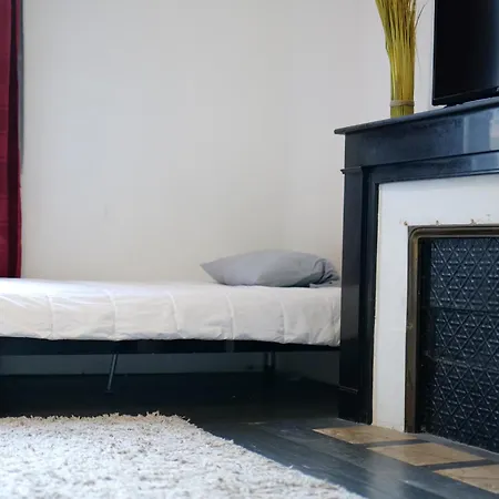 Les 5 Lys Appartement *