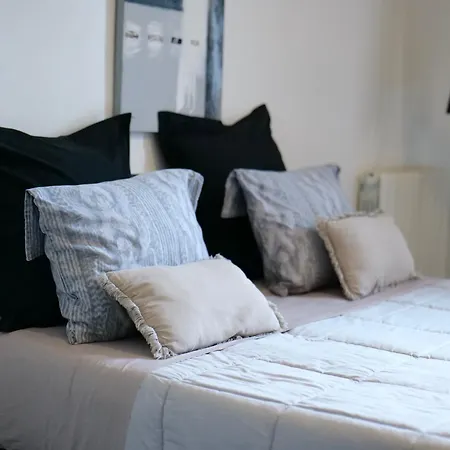 Les 5 Lys * Carcassonne