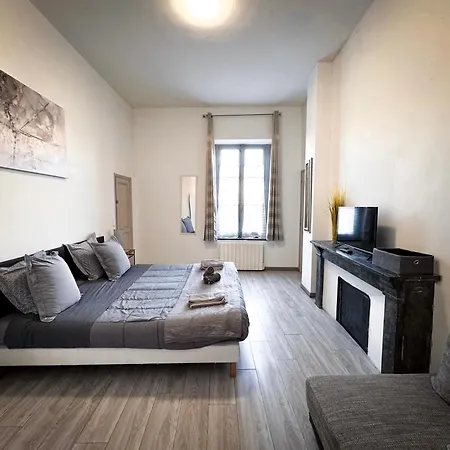 Apartment Les 5 Lys Carcassonne