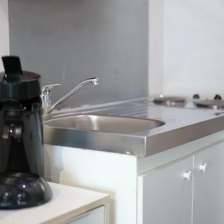 Les 5 Lys Daire Carcassonne